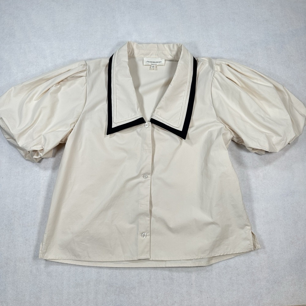 FREEMARKET Women's Blouse M Cream Black Contrast Collar Puff Sleeve Cotton Top